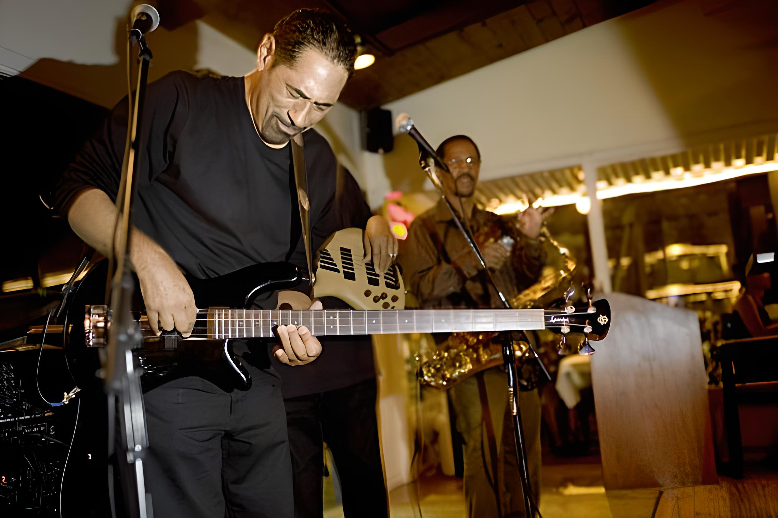 Robin Duhe Plays his electric bass